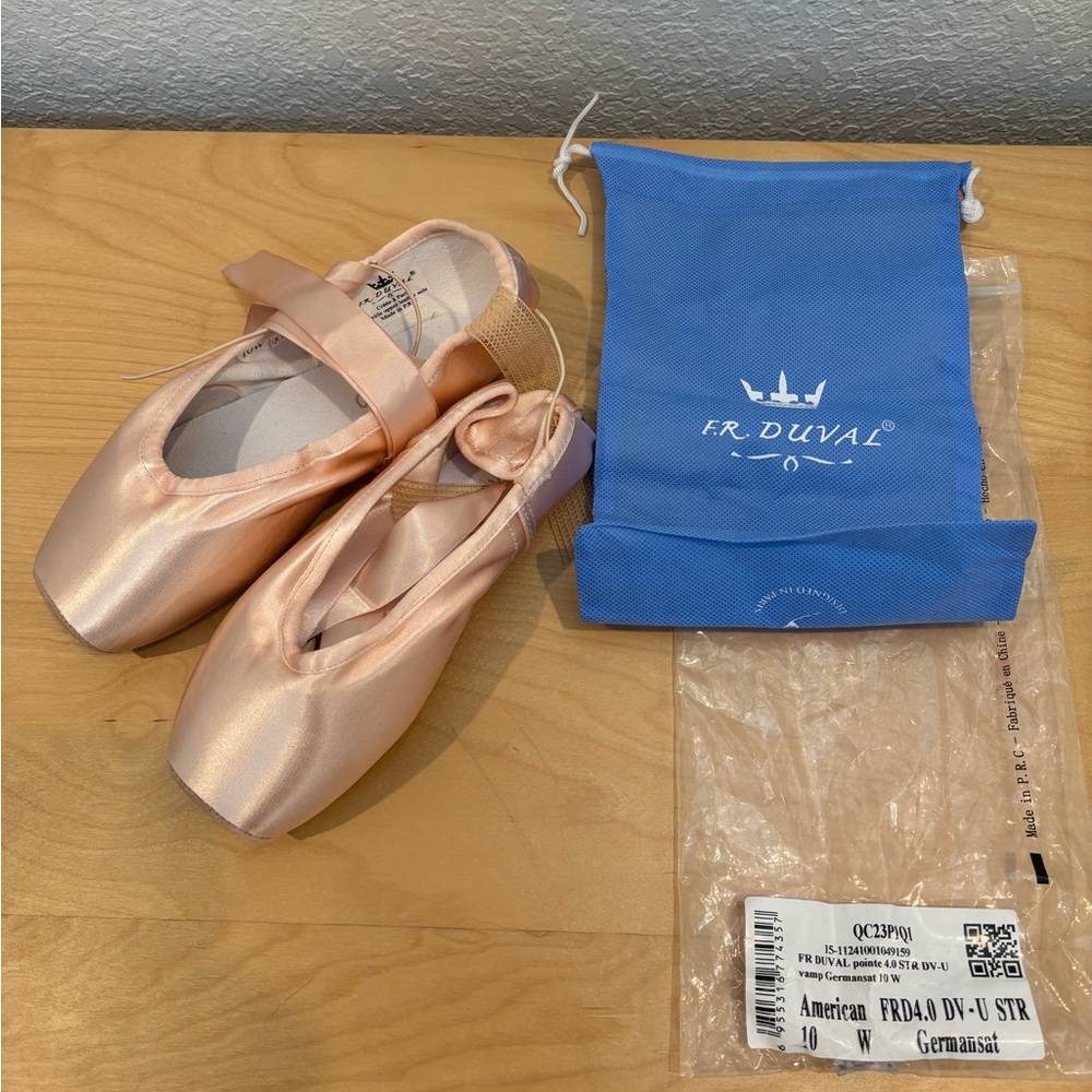 NWT F.R. Duval 4.0 American - Gaynor Minden Alternative Pointe Shoes (10W/STR)